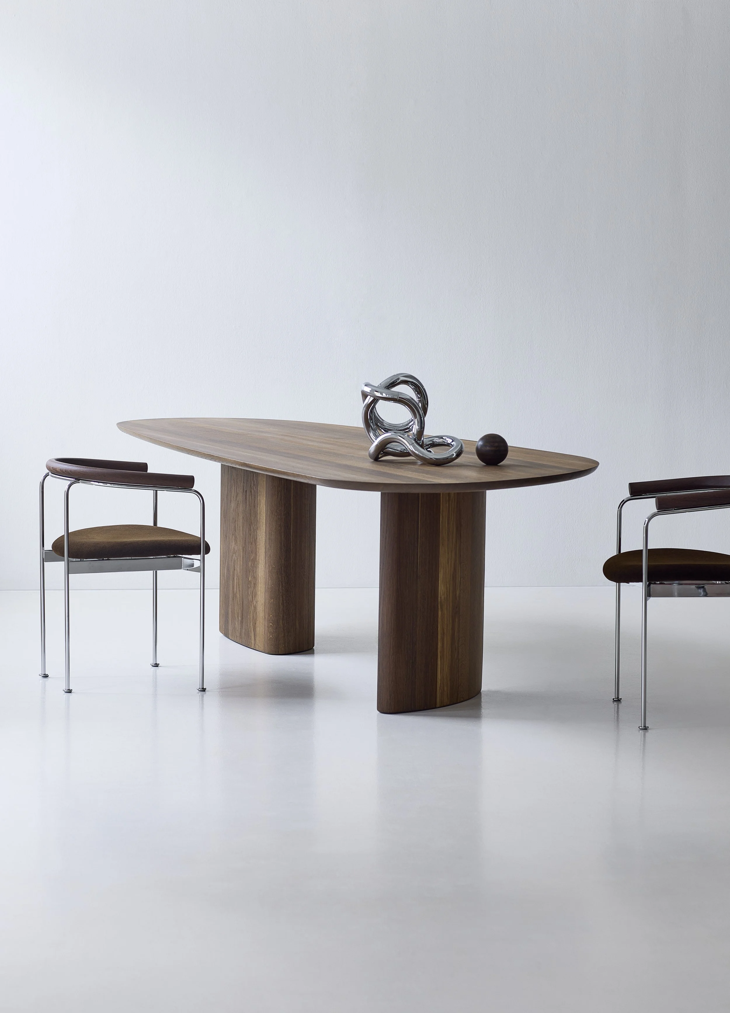 Tangent Table Rectangular by Anne Boysen - Extendable Solid Wood